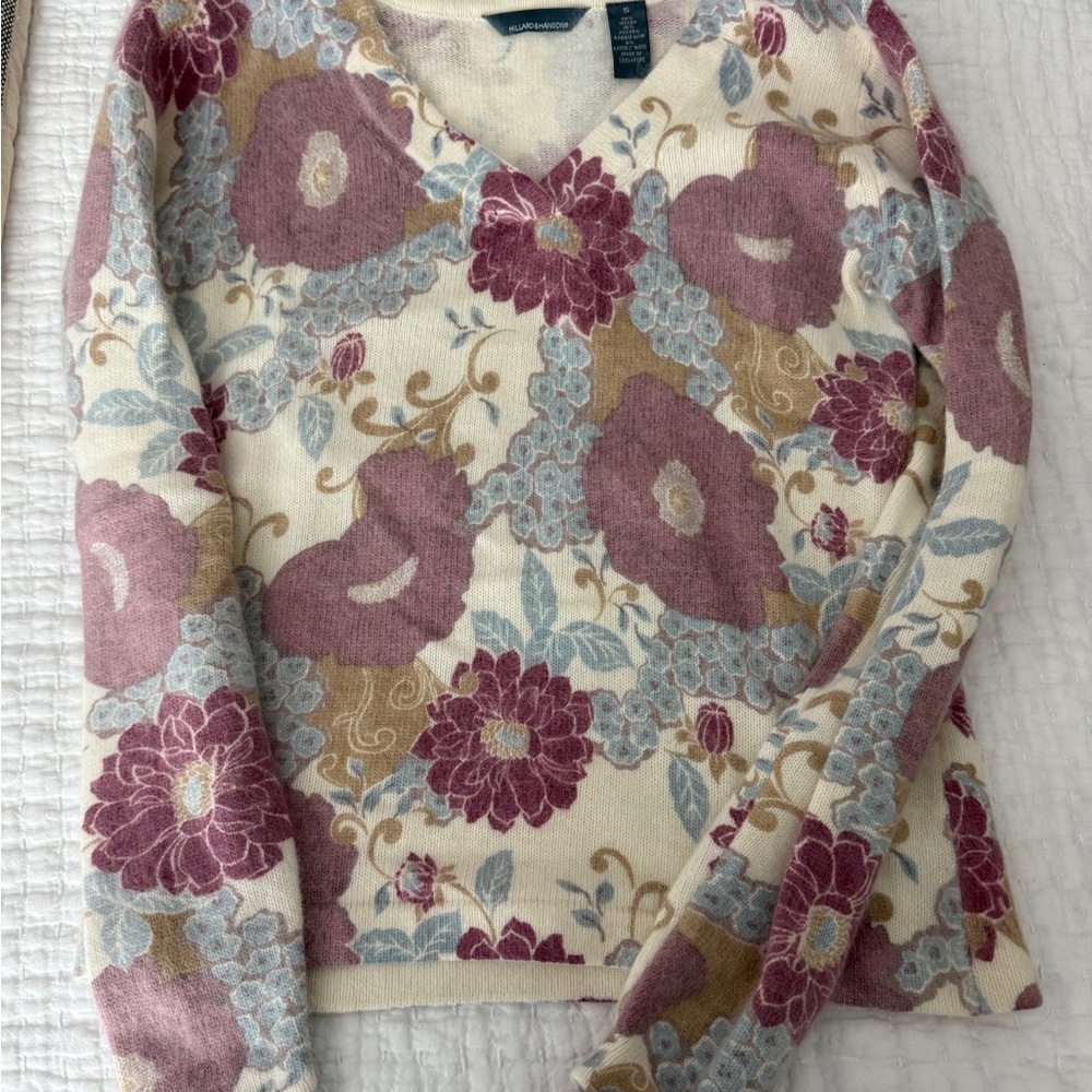 Hillard & Hanson Floral V-Neck Sweater - Cream, Pink, Blue